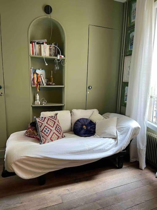 Appartamento Cosy Nest In Montmartre Parigi Esterno foto